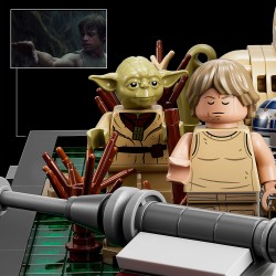 LEGO Diorama addestramento Jedi su Dagobah