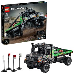 LEGO Camion fuoristrada 4x4 Mercedes-Benz Zetros controllato da app